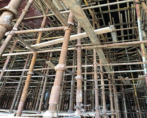 太原軍翔建材租賃 專業(yè)提供一字型鋼管腳手架等裝飾裝修材料