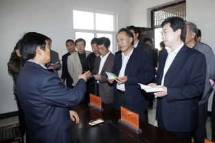 省基層農(nóng)業(yè)技術(shù)推廣體系建設(shè)觀摩團(tuán)來我縣觀摩技術(shù)推廣服務(wù)